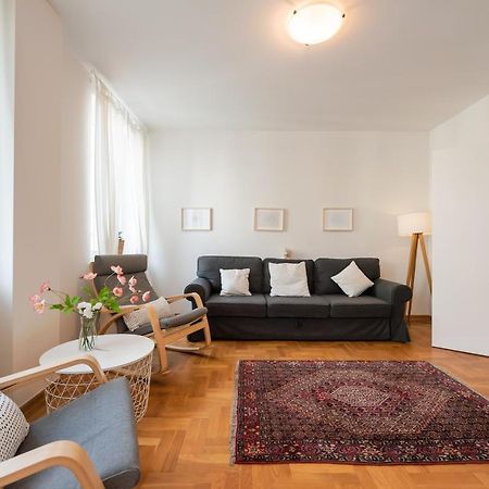 New Town Spacious Apartment Warszawa Zewnętrze zdjęcie