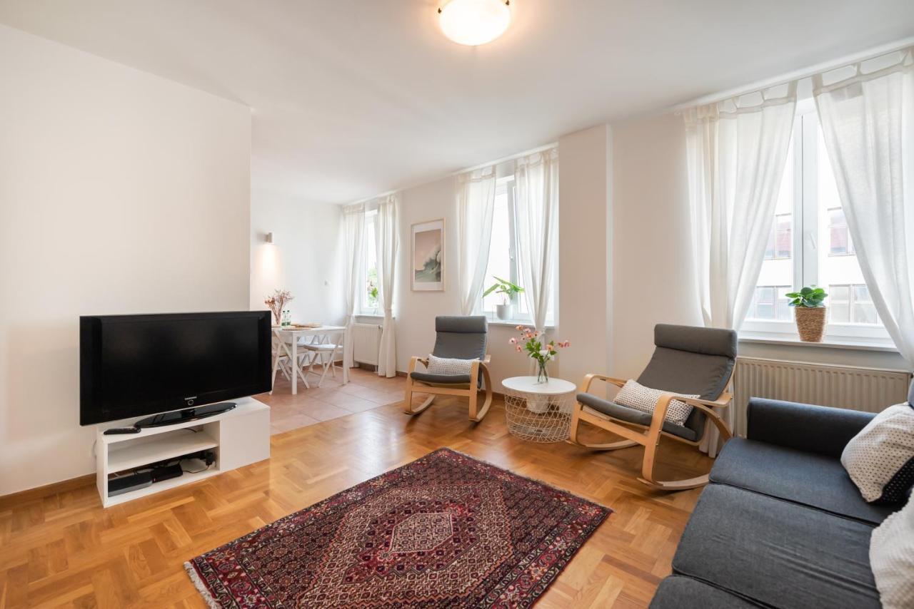 New Town Spacious Apartment Warszawa Zewnętrze zdjęcie