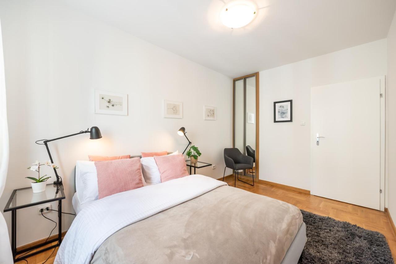 New Town Spacious Apartment Warszawa Zewnętrze zdjęcie