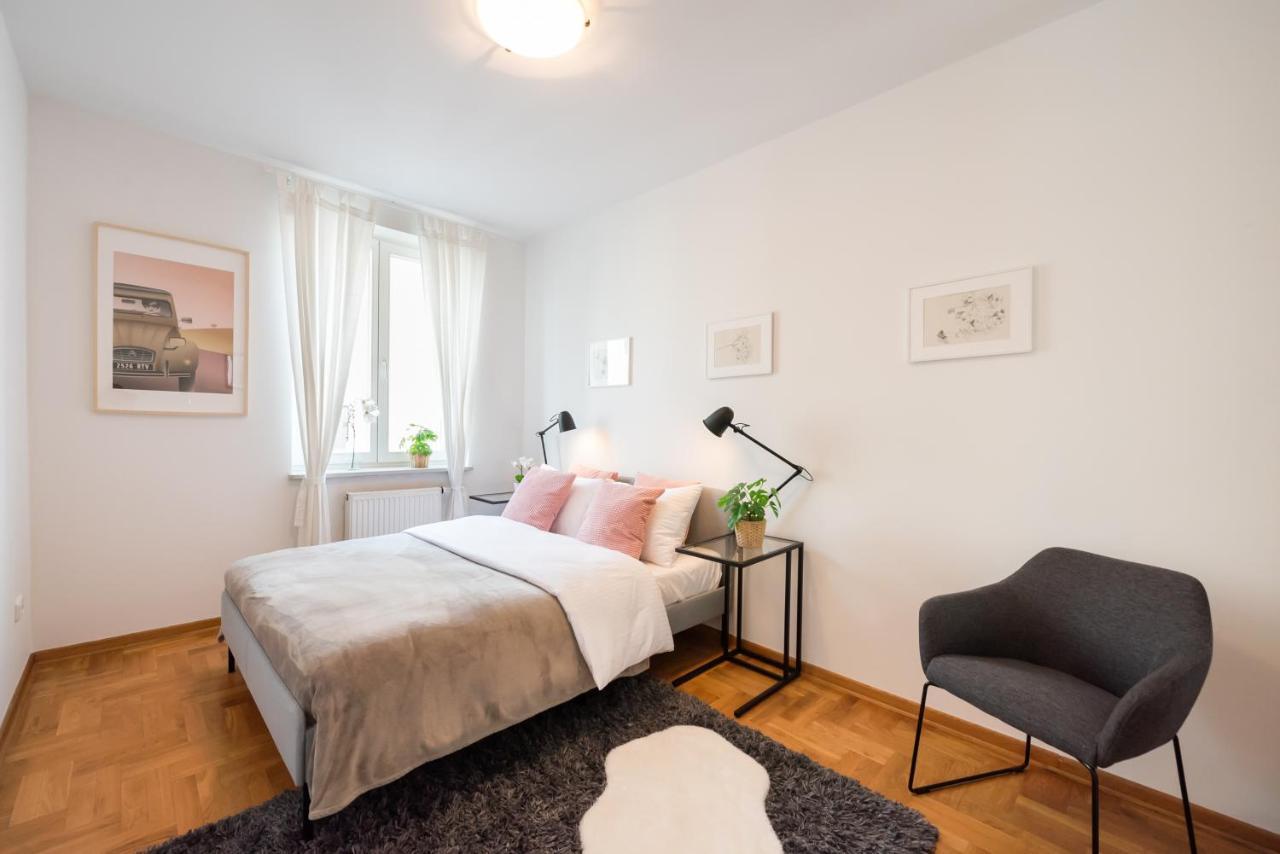 New Town Spacious Apartment Warszawa Zewnętrze zdjęcie